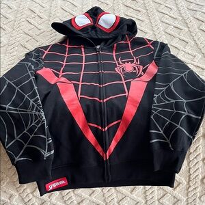 Spiderman KidsHoodie - Black and Red Web Design new with tags size 10/12 large
